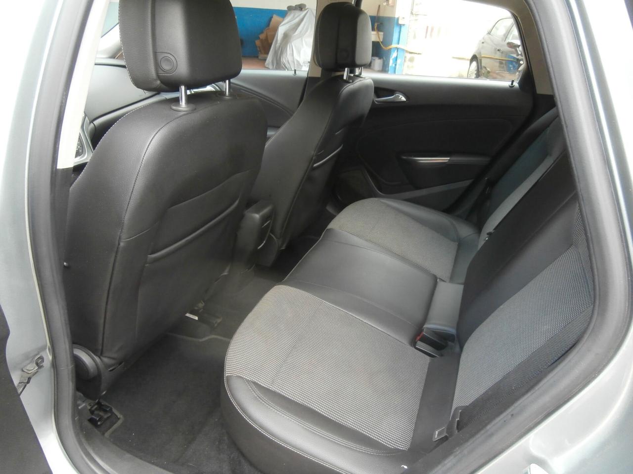 Opel Astra 1.7 CDTI 110CV 5 porte Cosmo