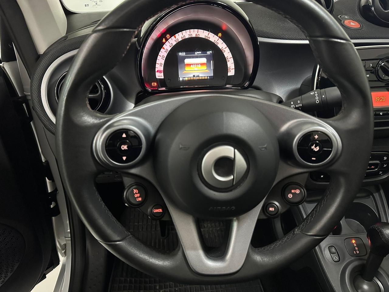 SMART FORTWO 1.0 CABRIO PASSION AUTOMATICA/LED/SEDILI RISCALDABILI