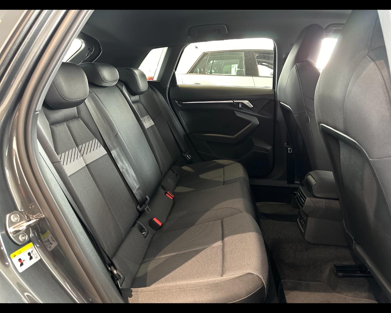 AUDI A3 SPORTBACK 45 TFSIe S-TRONIC S-LINE EDITION