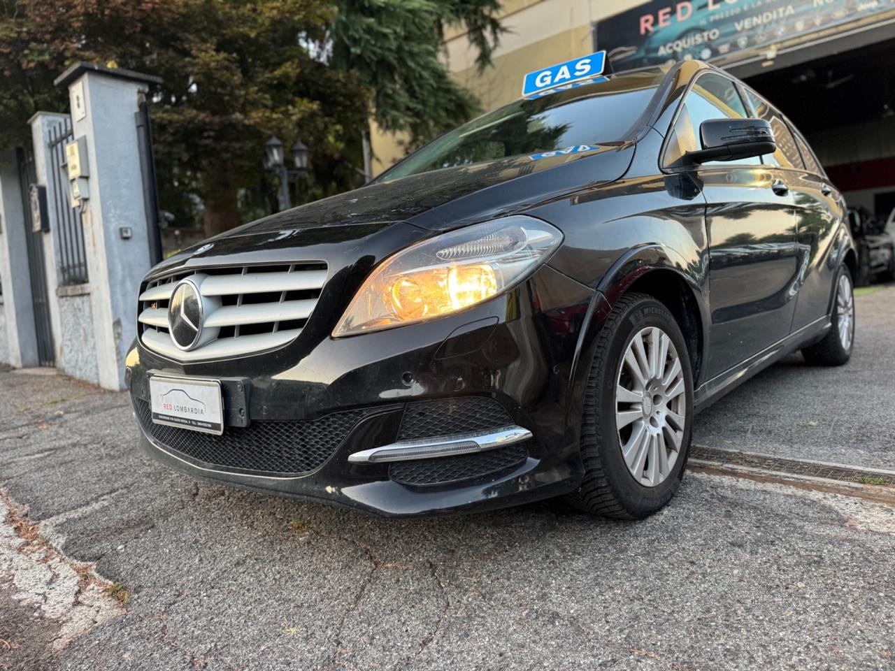 Mercedes-benz B 200 B 200 NGD Executive