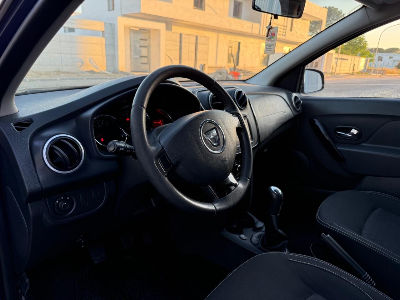 Dacia Sandero 1.2 GPL 75CV Lauréate