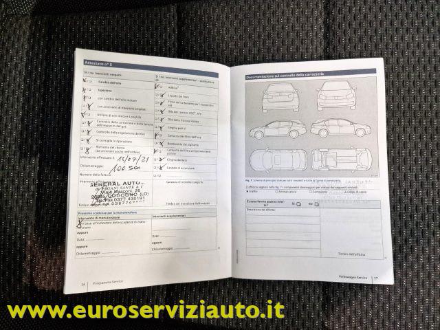 VOLKSWAGEN Touran 1.6 TDI 115 CV SCR DSG Comfortline BlueMotion Tech