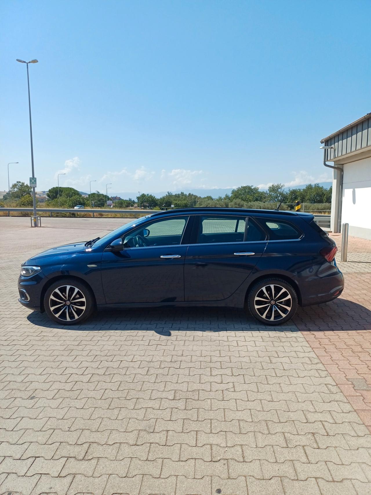 Fiat Tipo SW 1.3 diesel 95 cv GANCIO TRAINO