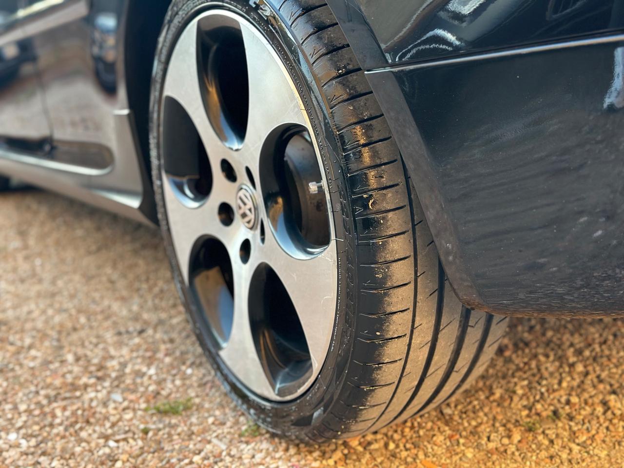 Golf GTI 2.0 16V TFSI 200cv DSG 3p. 2005
