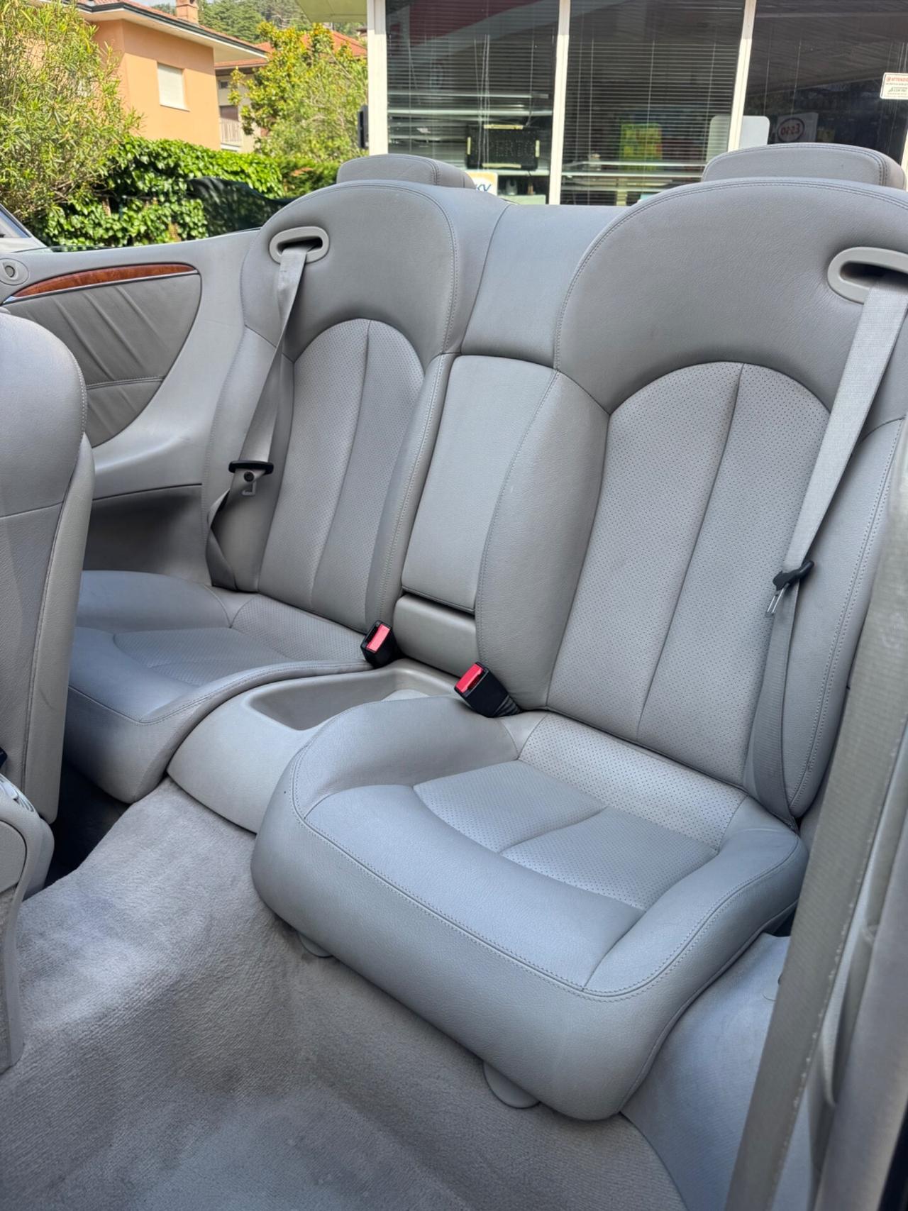 Mercedes-benz CLK 200 Kompr. TPS cat Cabrio Avantg.