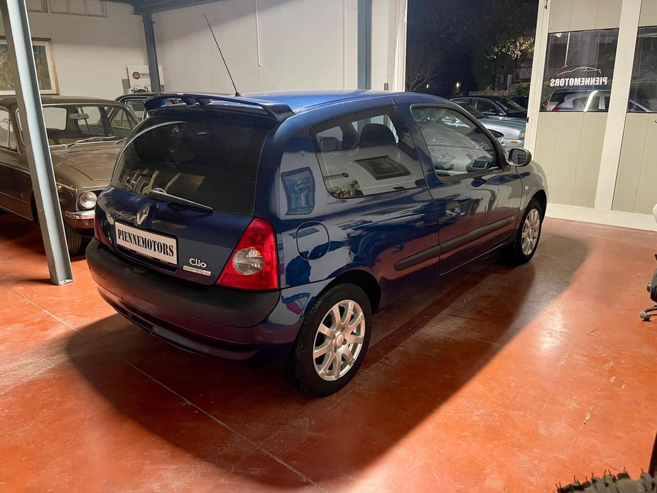 Renault Clio 1.2 cat 3 porte Confort Authentique