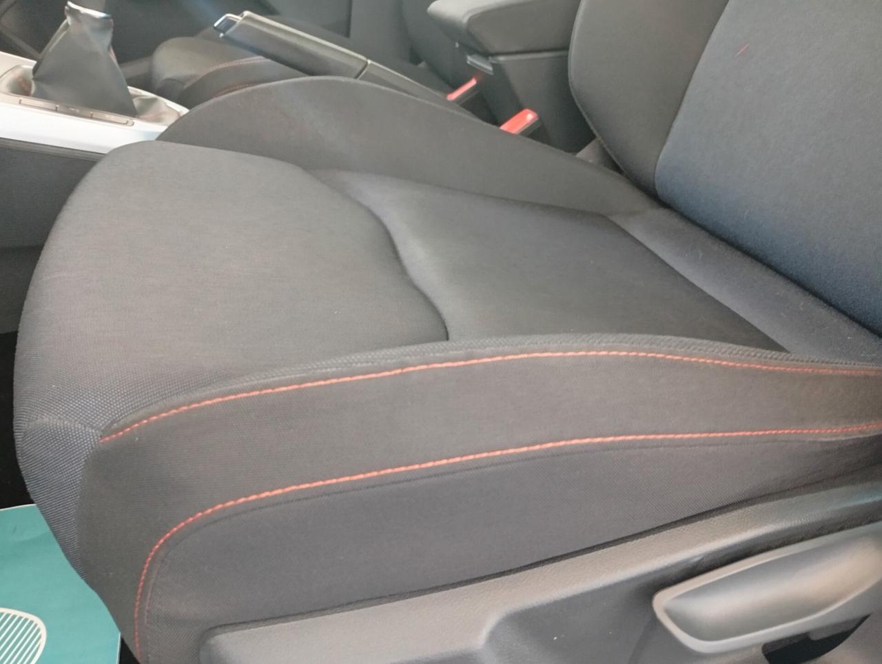 Seat Arona 1.0 EcoTSI FR 14000 km!!