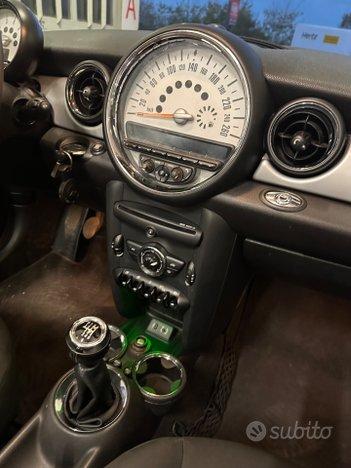 Mini 1.6 16V Cooper D Cabrio