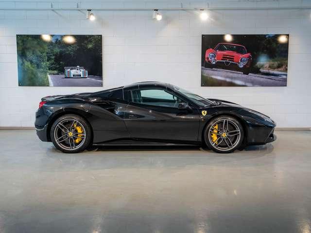 Ferrari 488 Spider 3.9 dct+LIFT+CARBON+sed.DAYTONA+vol.LED+