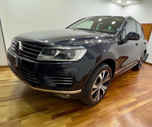 VOLKSWAGEN Touareg 3.0 TDI 204 CV tiptronic BlueMotion Sport R-LINE