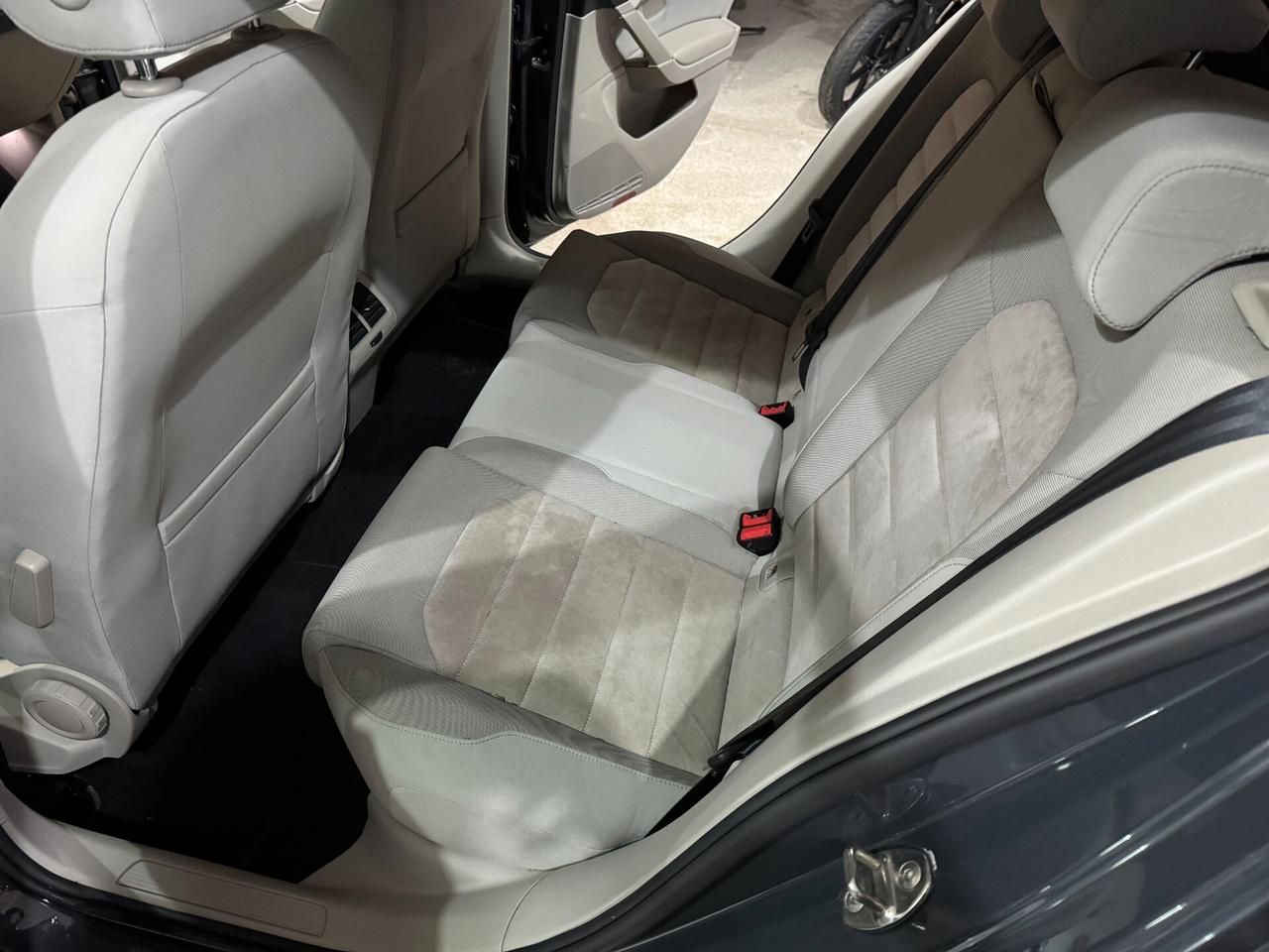 Volkswagen Golf 1.6 TDI 110 CV 5p. Executive BlueMotion Technology