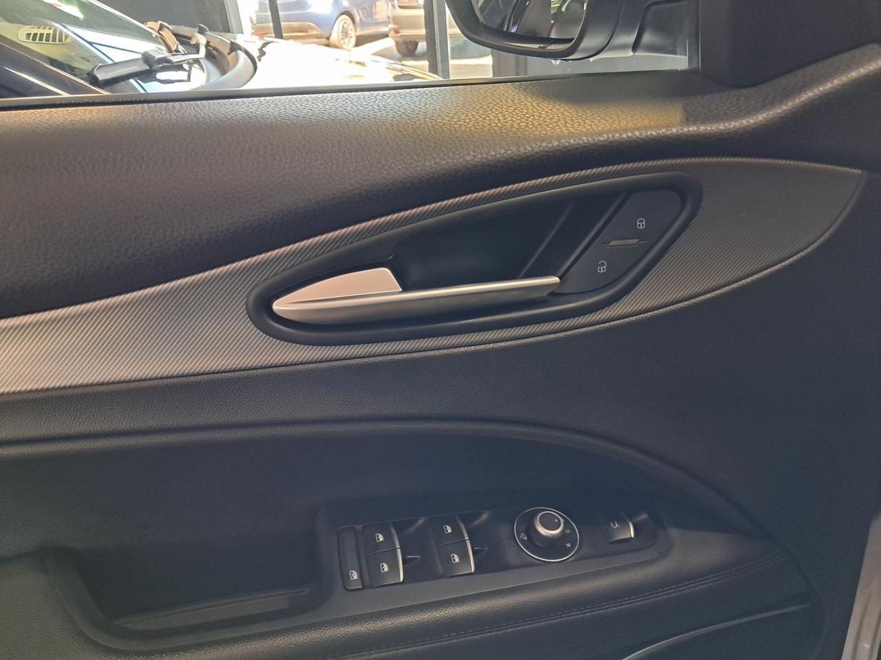 Alfa Romeo Stelvio 2.2 Td 190 cv AT8 Q4 Sprint
