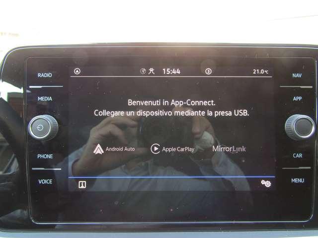 Volkswagen T-Roc 1.5 BZ 150 CV CAMBIO AUTO,LED,CARPLAY,SENSORI,FULL