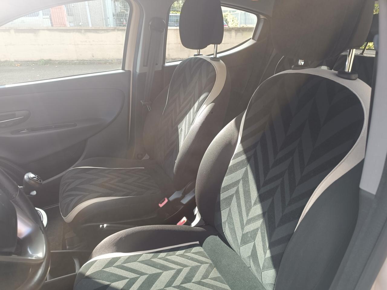 Lancia Ypsilon 1.2 NAVIGATORE SOLO 73.000 KM