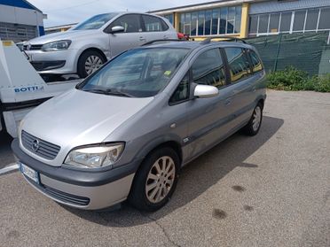 Opel Zafira 1.8 16V cat Elegance