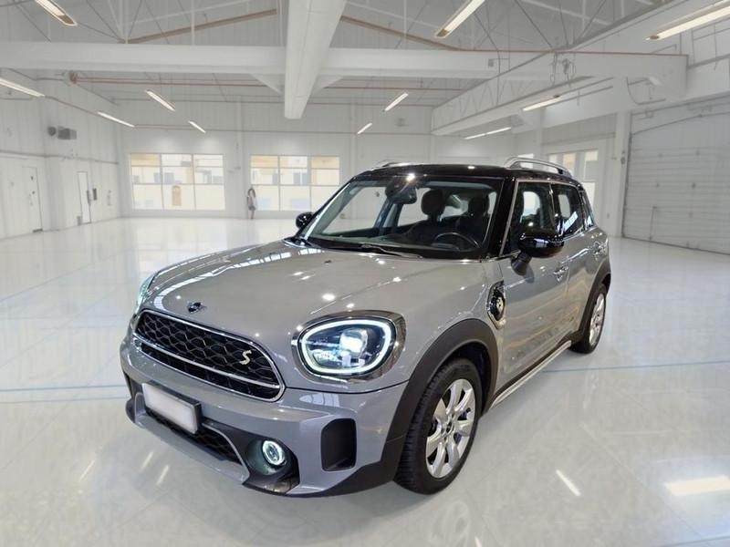 MINI COOPER SE COUNTRYMAN ALL4 BUSINESS AUTOM. 5 PORTE BERLINA