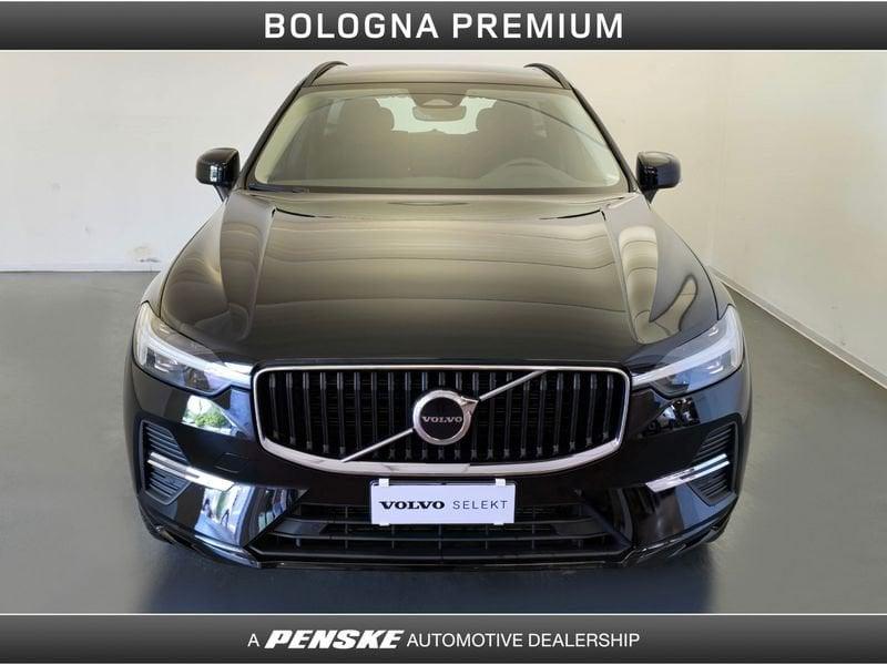 Volvo XC60 XC60 B4 (d) automatico Core - Gancio Traino