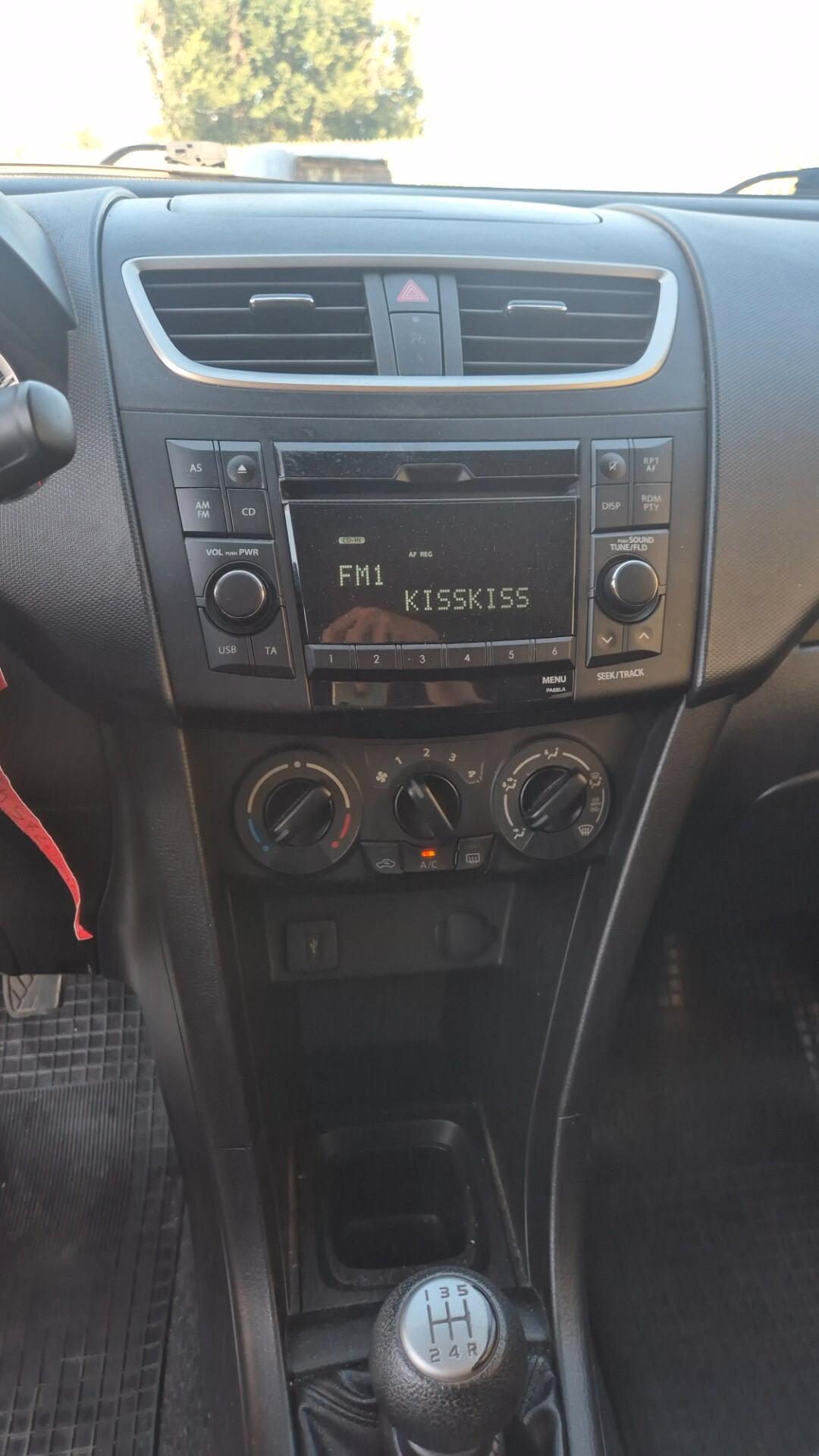 Suzuki Swift 1.3 DDiS 5 porte B-Cool Bi-Color