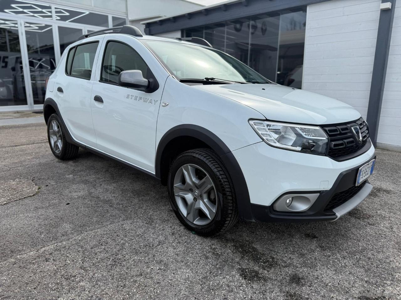 DACIA Sandero Stepway 0.9 TCe 12V T-GPL 90 S&S