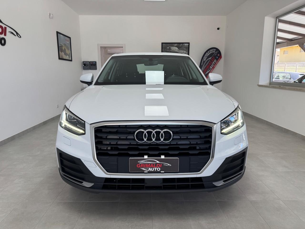 Audi Q2 35 TDI S tronic Business Design