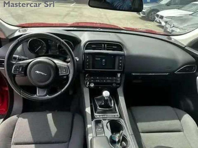 JAGUAR F-Pace 2.0d i4 Pure 163cv my18 Tetto Pano - FP333BW
