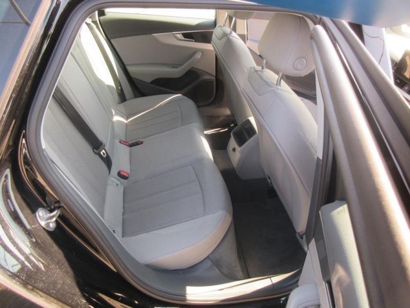Audi A4 Avant 30 TDI/136 CV S tronic
