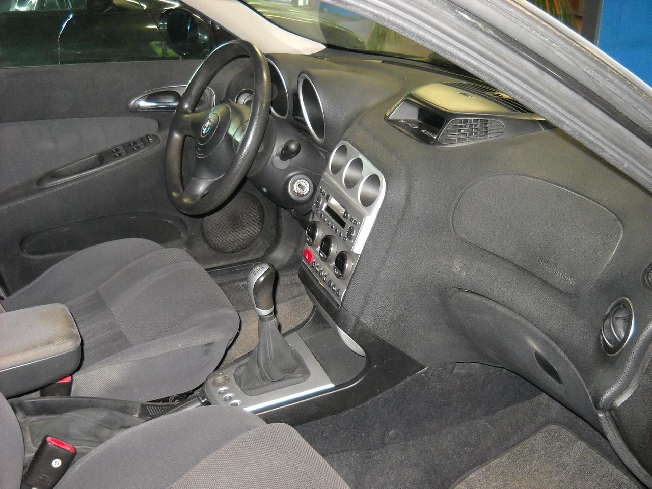 Alfa Romeo 156 1.6 16V Twin Spark Distinctive