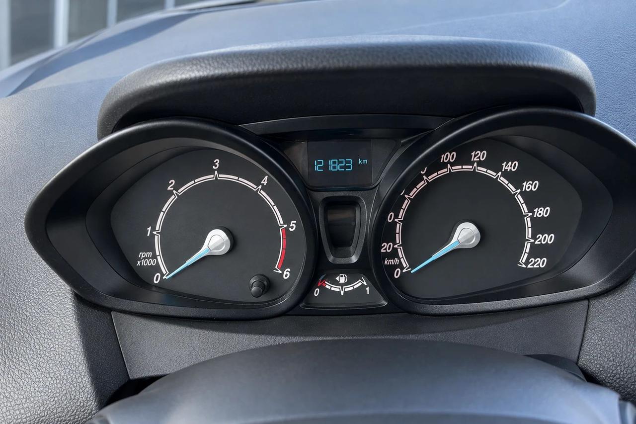 Ford Transit Courier 1.5 tdci 75cv S&S Trend +IVA