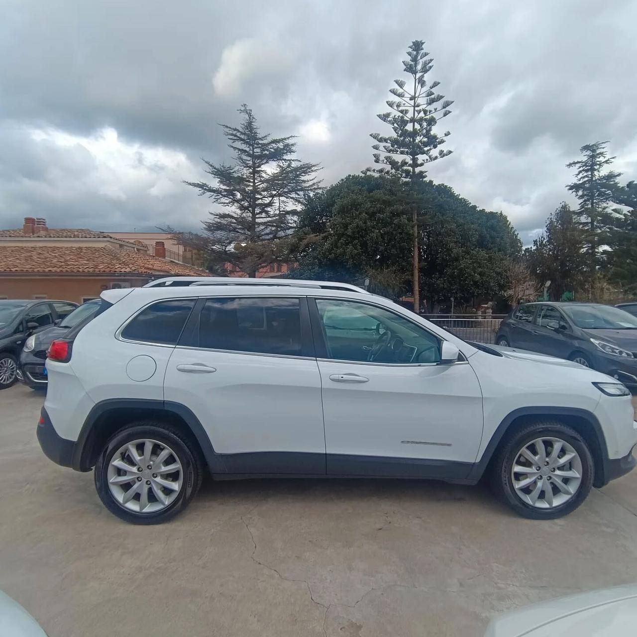 Jeep Cherokee NAVI TETTO STRAFULL