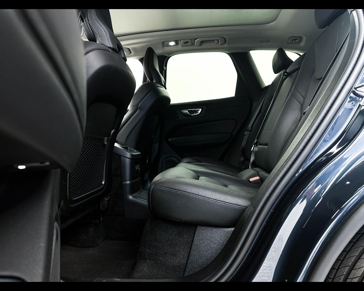 VOLVO N.XC60 Plus Dark T6 AWD AUT