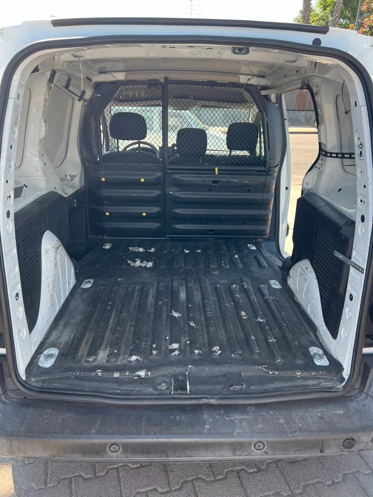 Peugeot Partner Tepee Mix BlueHDi 100 Active
