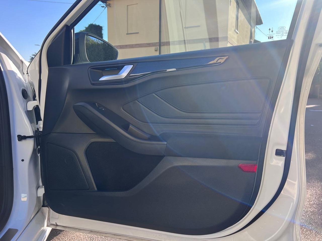 Ford Focus 1.0 EcoBoost mHEV ST Line X #8155