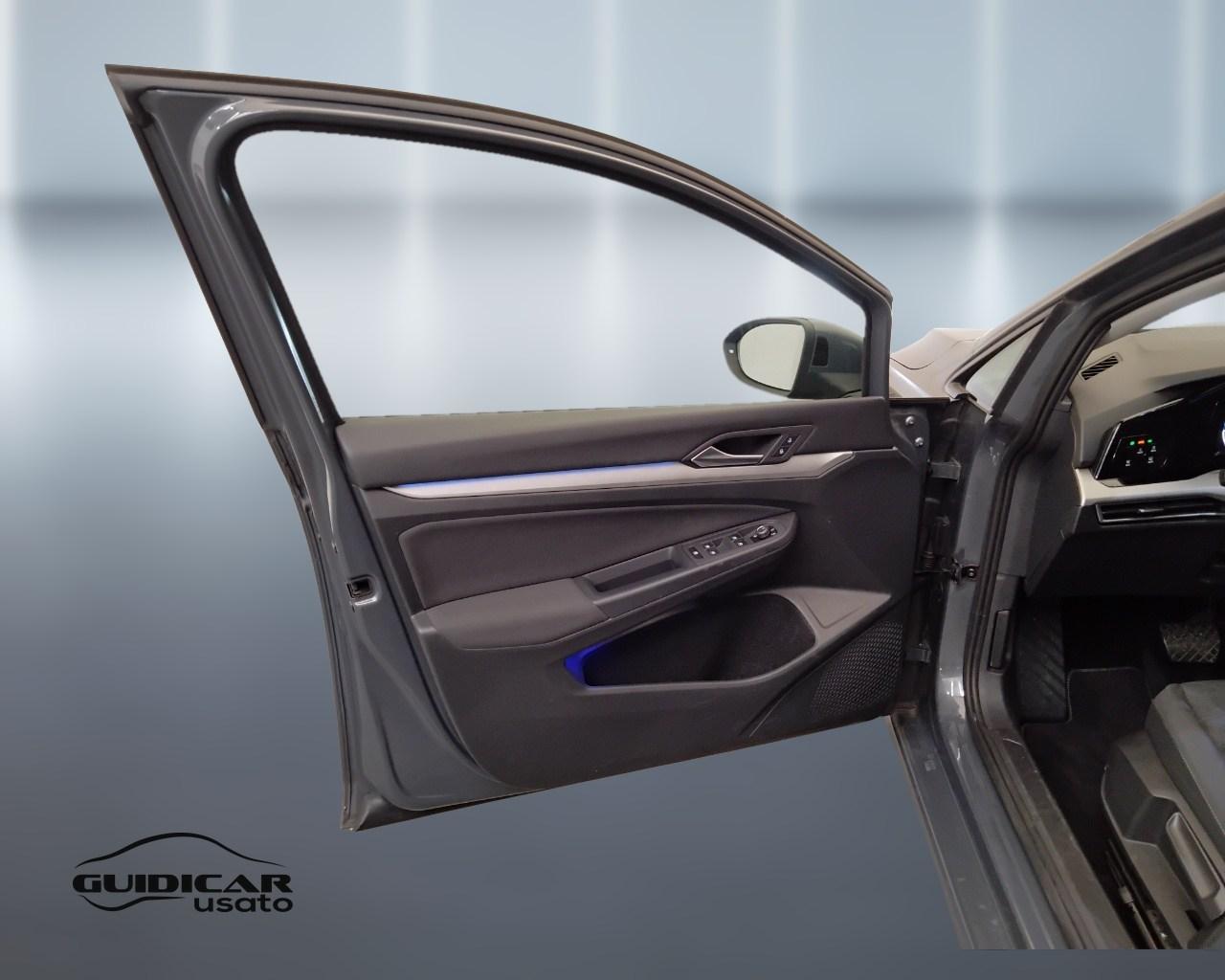 VOLKSWAGEN Golf VIII 2020 Variant - Golf Variant 1.0 etsi evo Life 110c