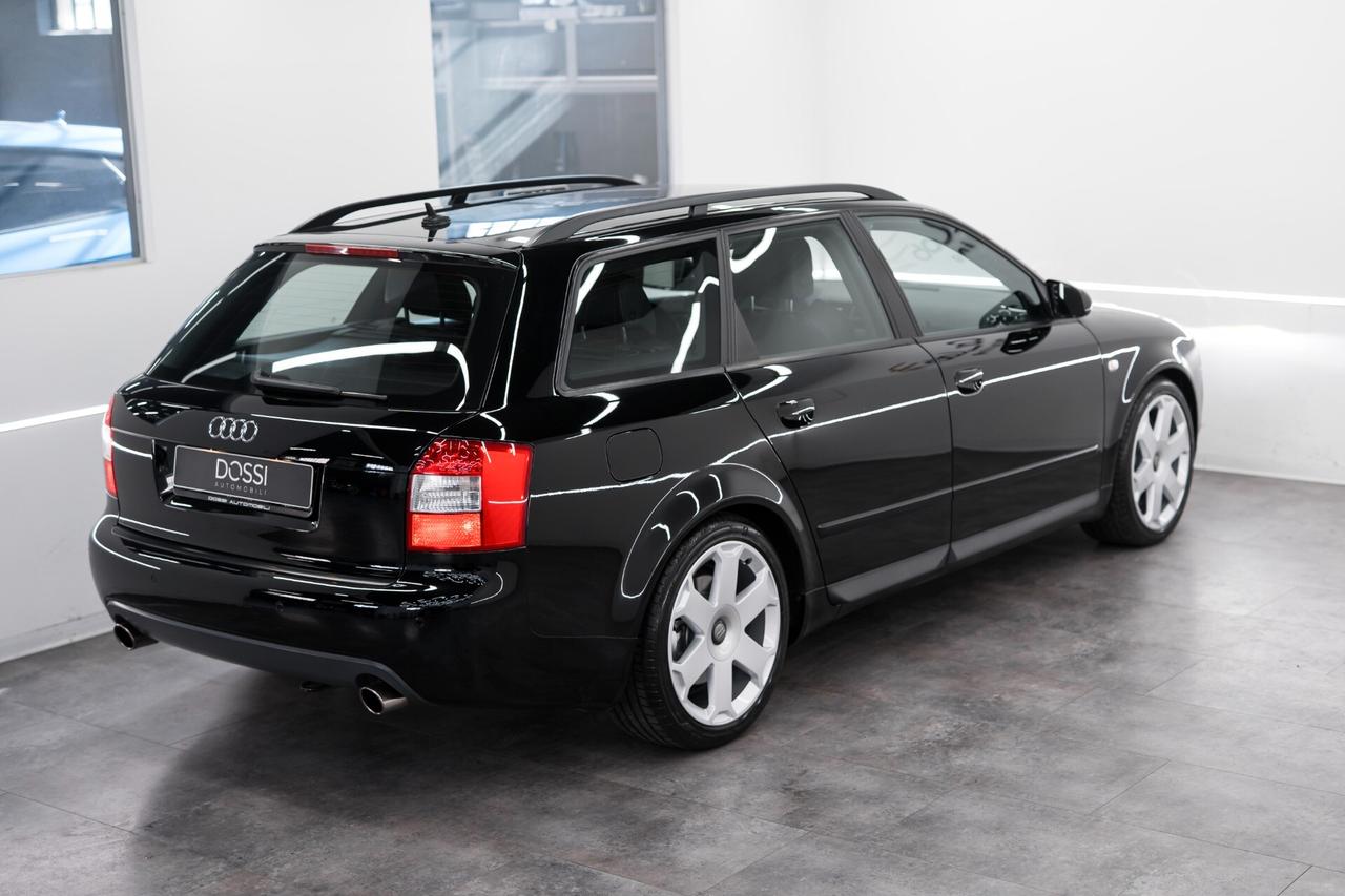 Audi S4 MANUALE
