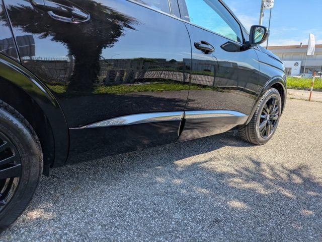 PEUGEOT 5008 Cambio automatico Black line 7 posti