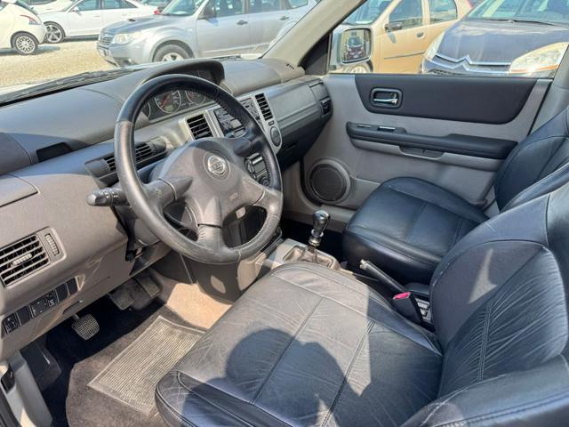 NISSAN X-Trail 2.2 dCi Elegance