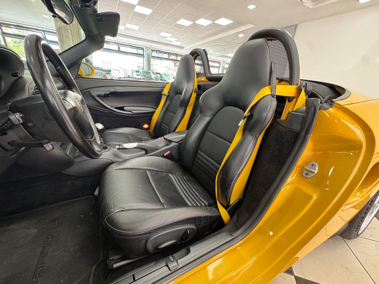 Porsche Boxster 2.5i 24V cat