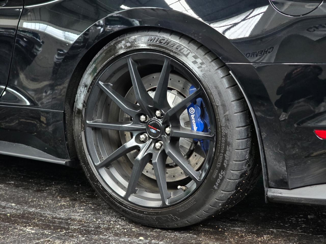 Ford Mustang Shelby GT350 5.2 V8