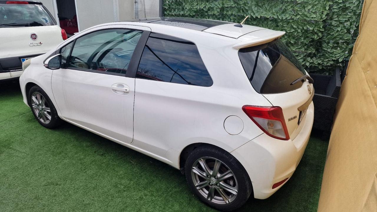 Toyota Yaris 1.3 benzina euro 5b