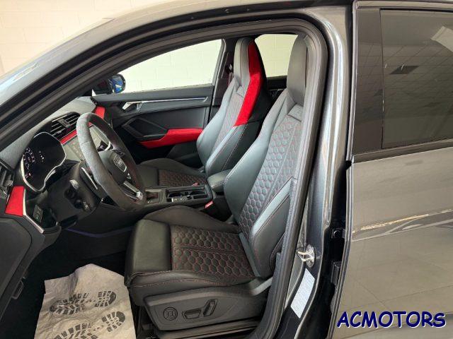 AUDI RS Q3 SPB quattro S tronic