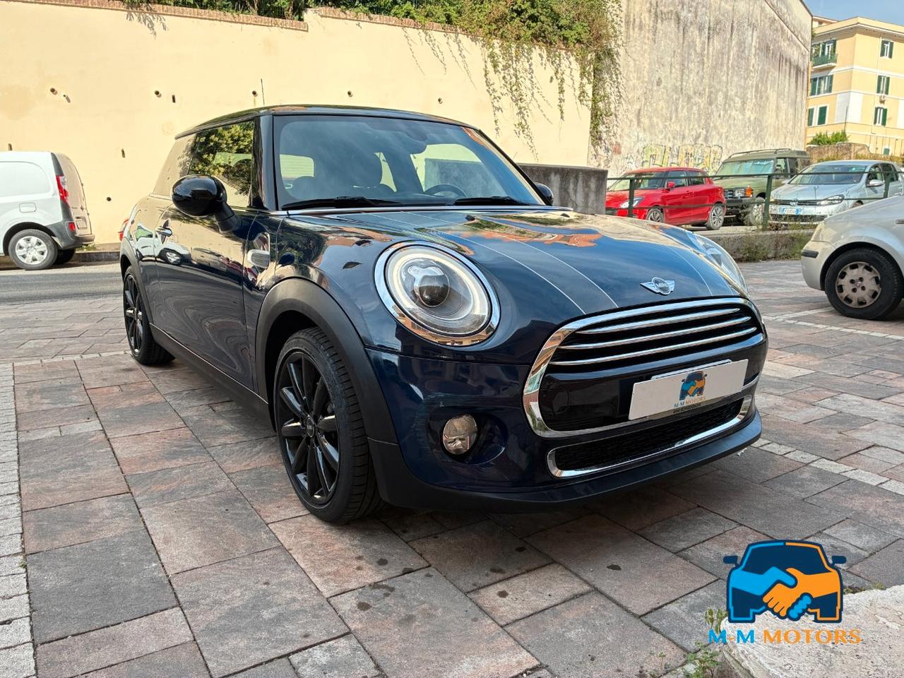 Mini 3 p Cooper Hype 1.5 Auto 136 cv interni JCW