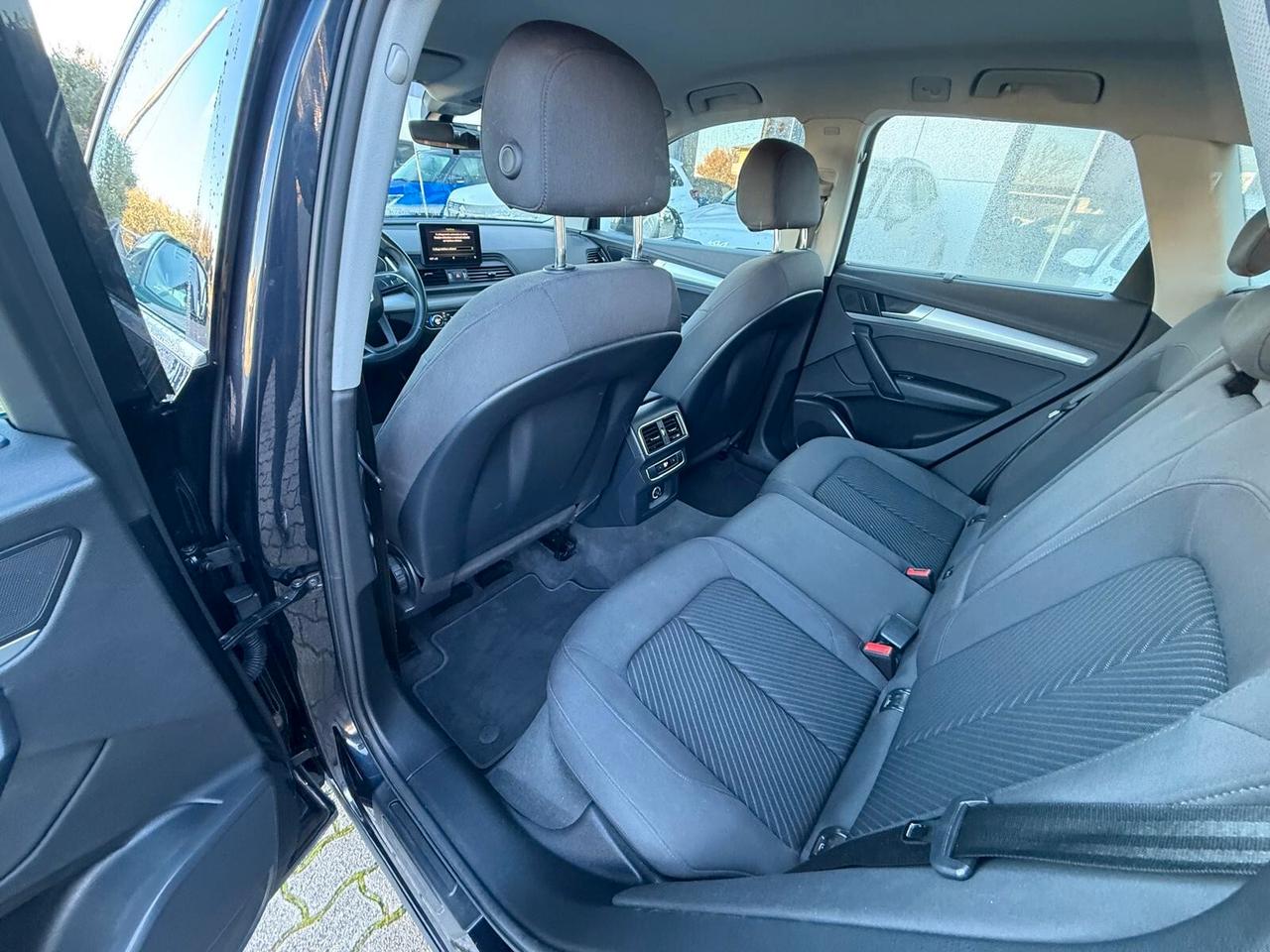 Audi Q5 2.0 TDI quattro S tronic Business