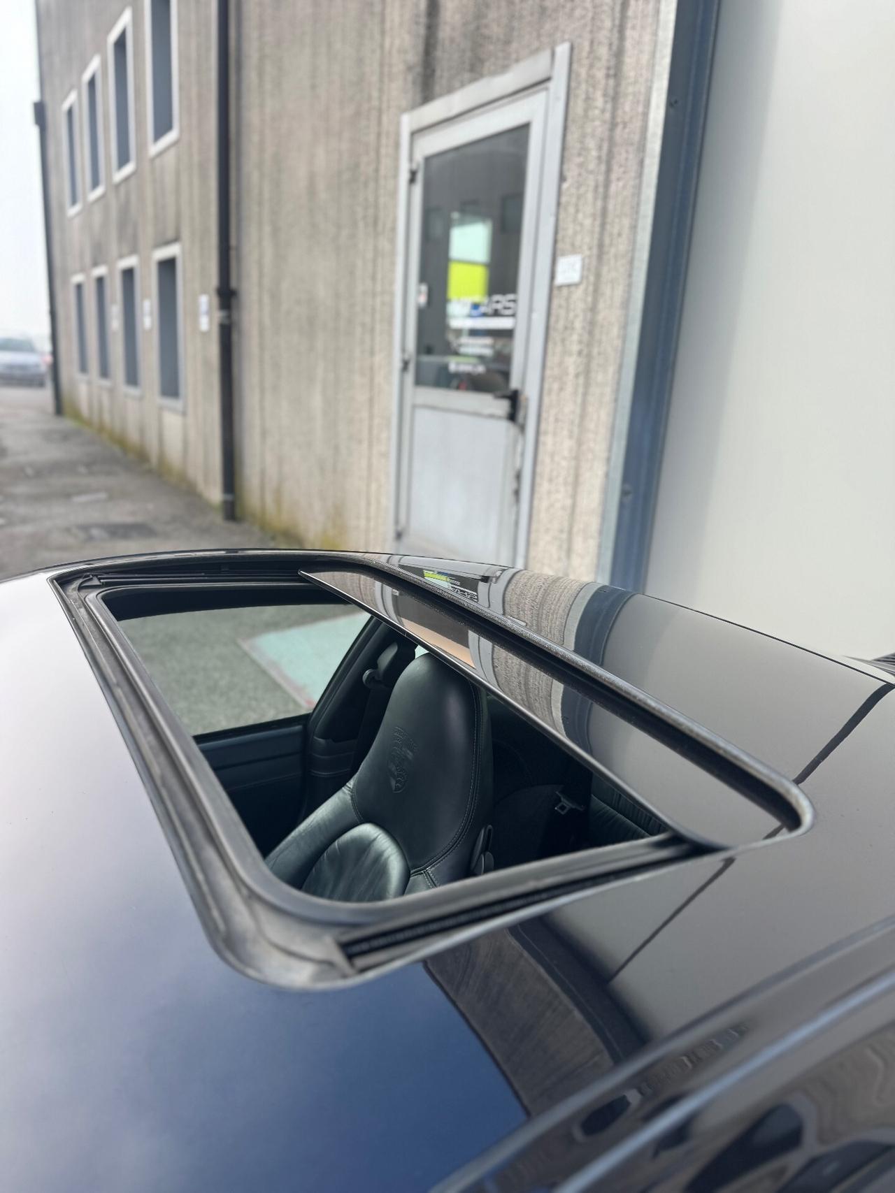 Porsche 911 Carrera Coupé