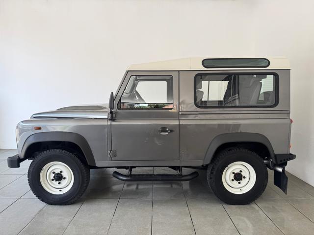 LAND ROVER Defender 2.4