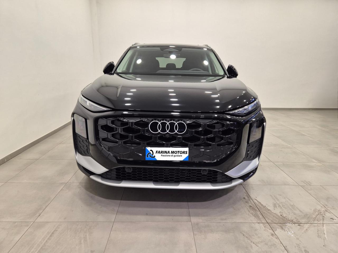 Audi Q3 1.5 tfsi mhev S line edition 150cv s-tronic N1