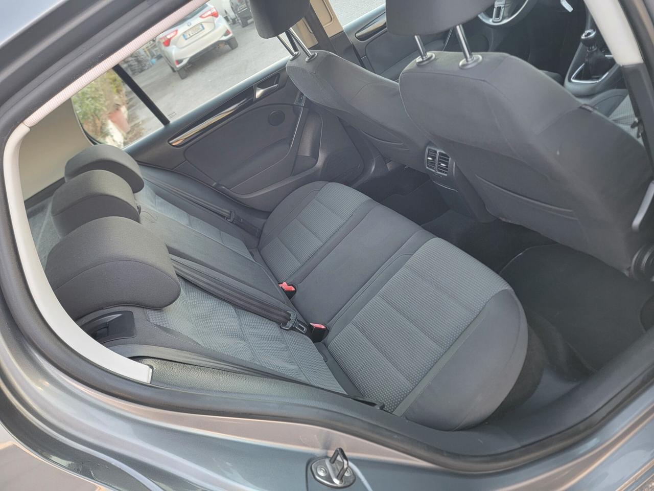 Volkswagen Golf 1.6 TDI DPF 5p. Comf. BlueM. GARANZIA