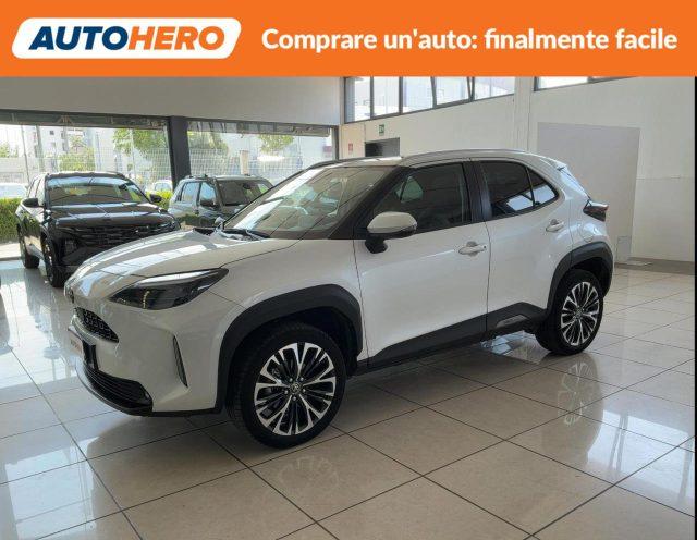 TOYOTA Yaris Cross 1.5 Hybrid 5p. E-CVT AWD-i Lounge