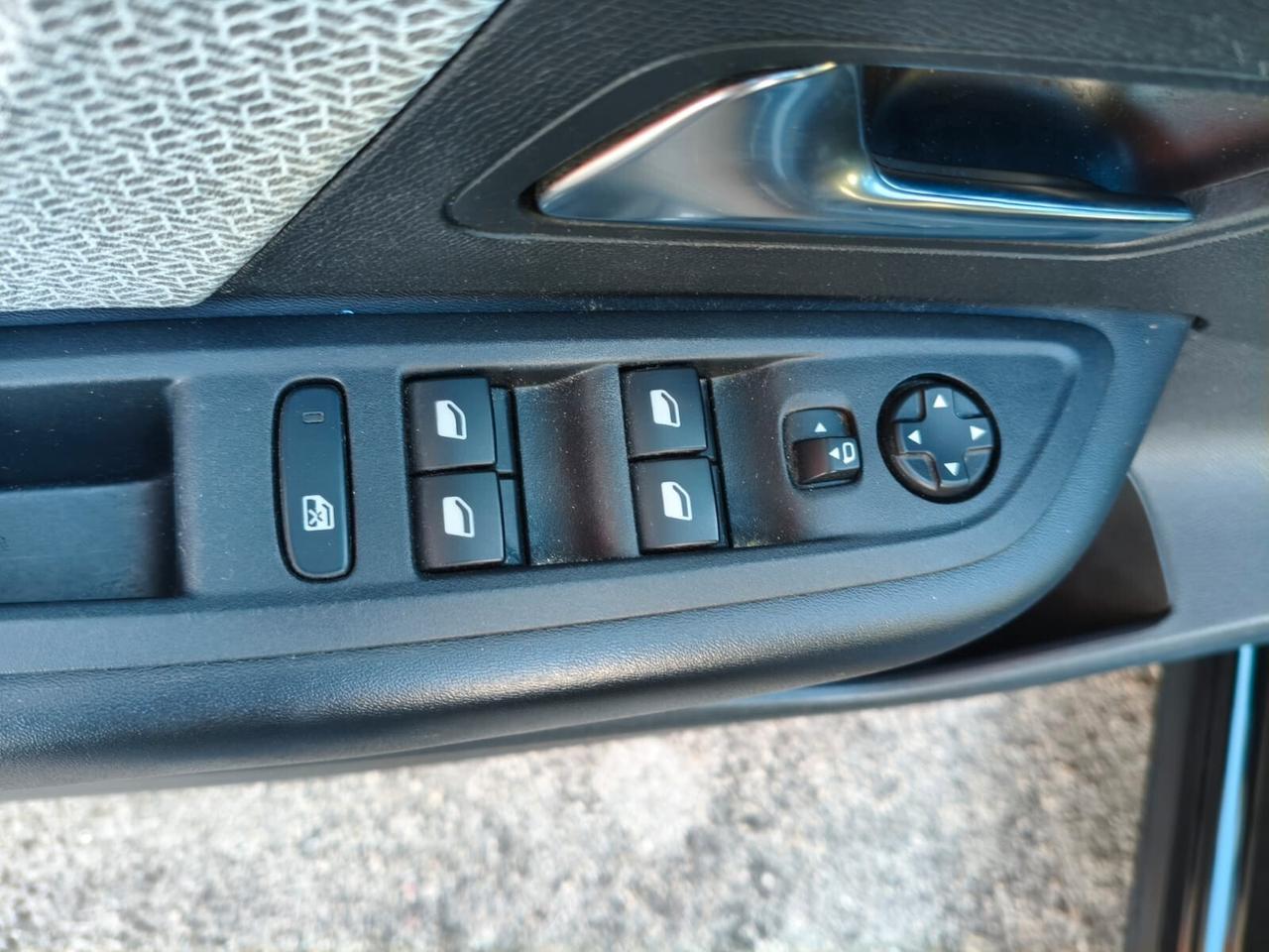 Citroen C4 BlueHDi 130 S&S EAT8 Shine