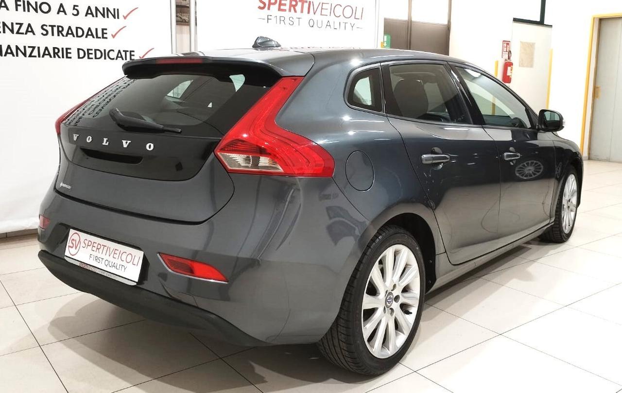 Volvo V40 D2 1.6 Kinetic