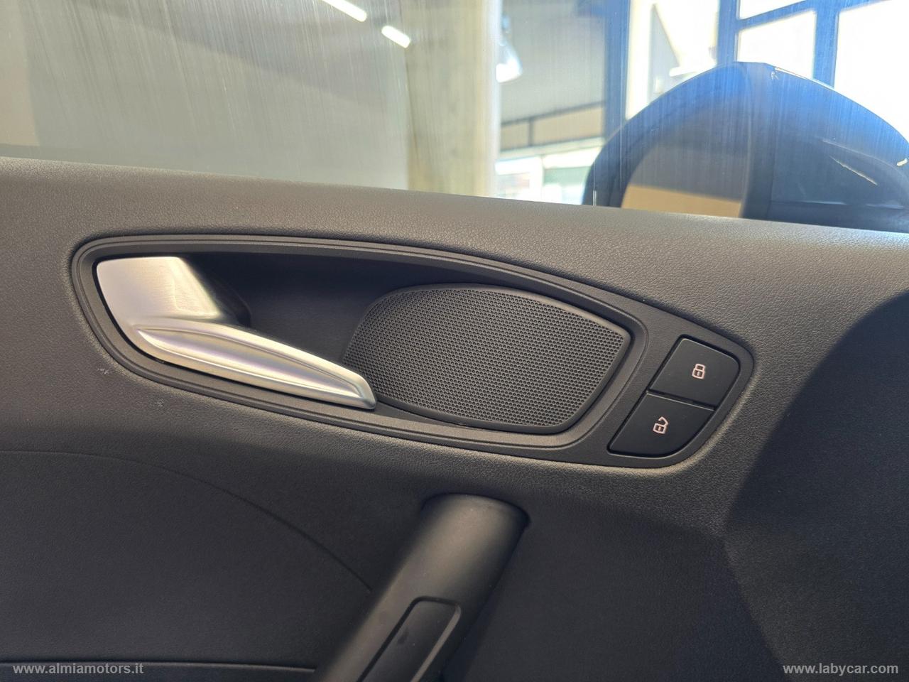 AUDI A1 1.0 TFSI ultra